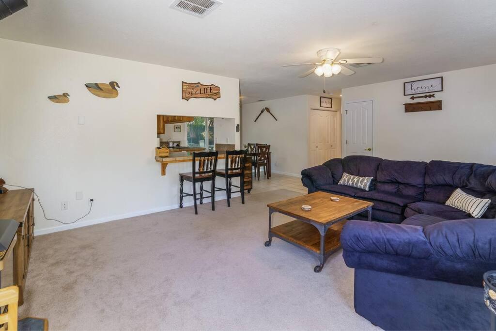 Acorn House - Charming House In Green Heaven With Pool Table With Lovely Backyard Oakhurst Exterior photo